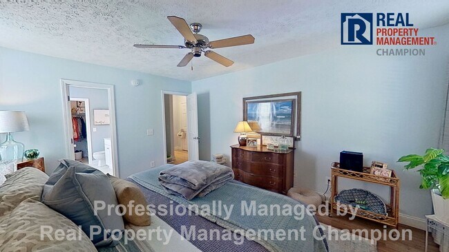 Building Photo - Immaculate Home Featuring Open Floorplan, Soaring Ceiling and Bonus Room