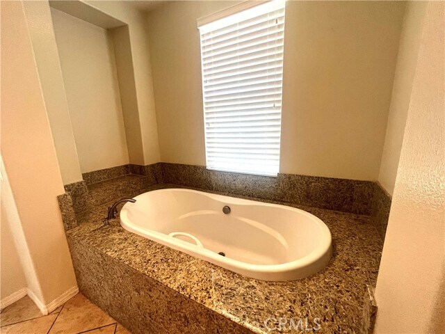 Building Photo - 1134 Las Colinas Way