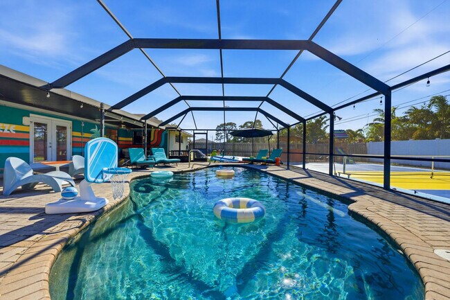 Building Photo - 428 46th St NW