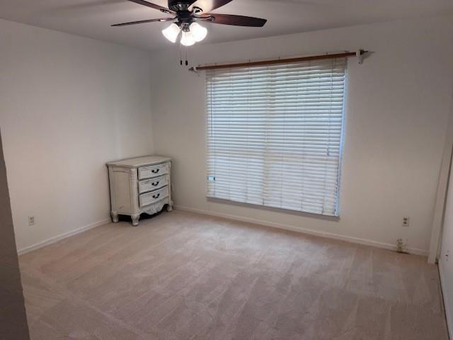 Building Photo - 4115 Holbrook Dr