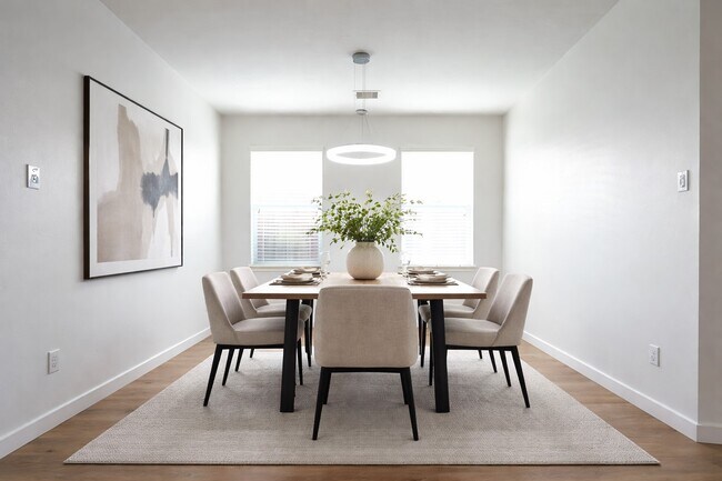 Building Photo - 2802 Ridgeglen Ln