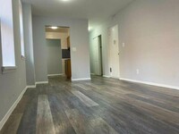 Building Photo - 2 bedroom in BRONX NY 10460