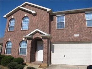 Building Photo - 5020 Deer Path Dr