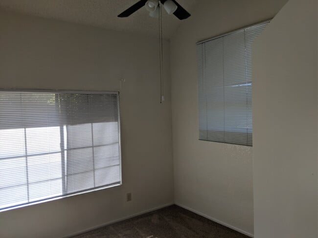 Building Photo - 3 Bedroom 2 Bathroom near ASU! I