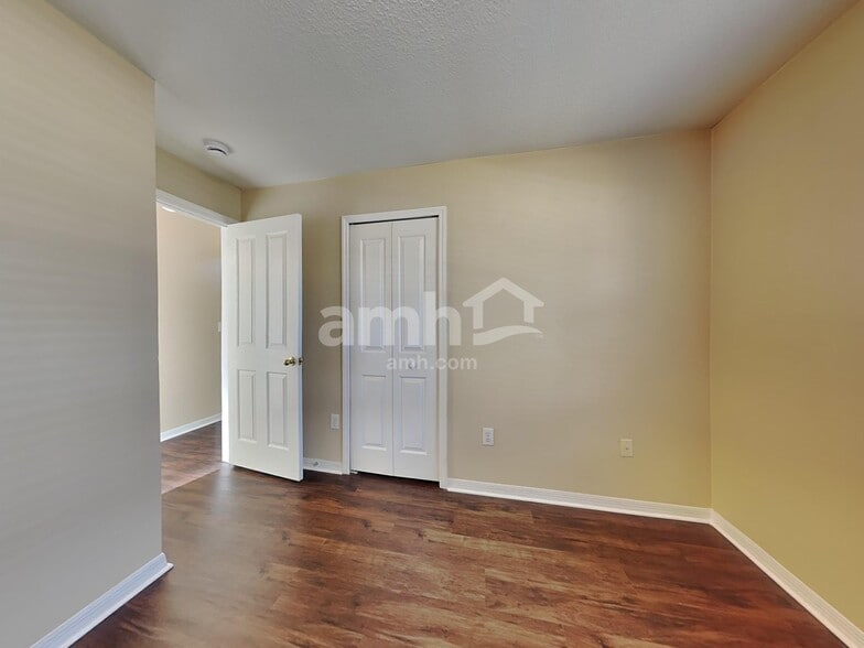 Building Photo - 5419 Watson Rd