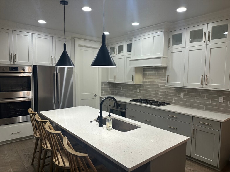 Building Photo - 1622 Glencoe St