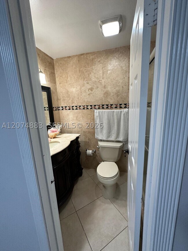 Building Photo - 14861 SW 70th St