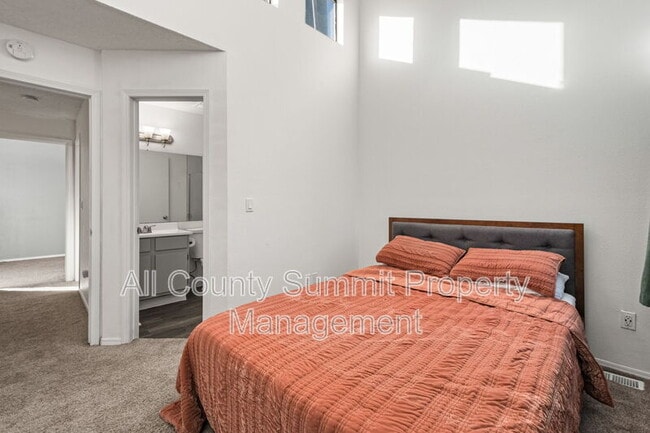 Building Photo - 12476 W Nevada Pl