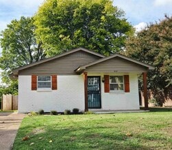 Building Photo - 519 N 5th St