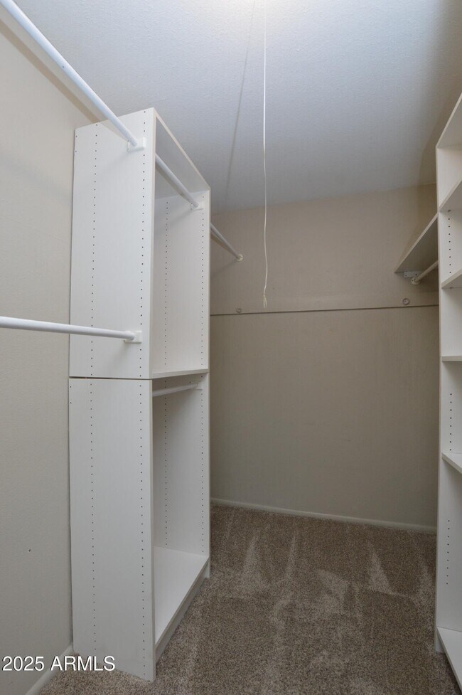 Building Photo - 4028 N Granite Reef Rd
