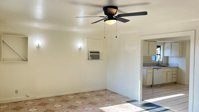 Building Photo - 2165 Sepulveda Ave