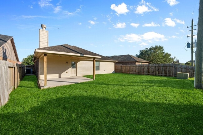 Building Photo - 3031 Lockeridge Village Dr