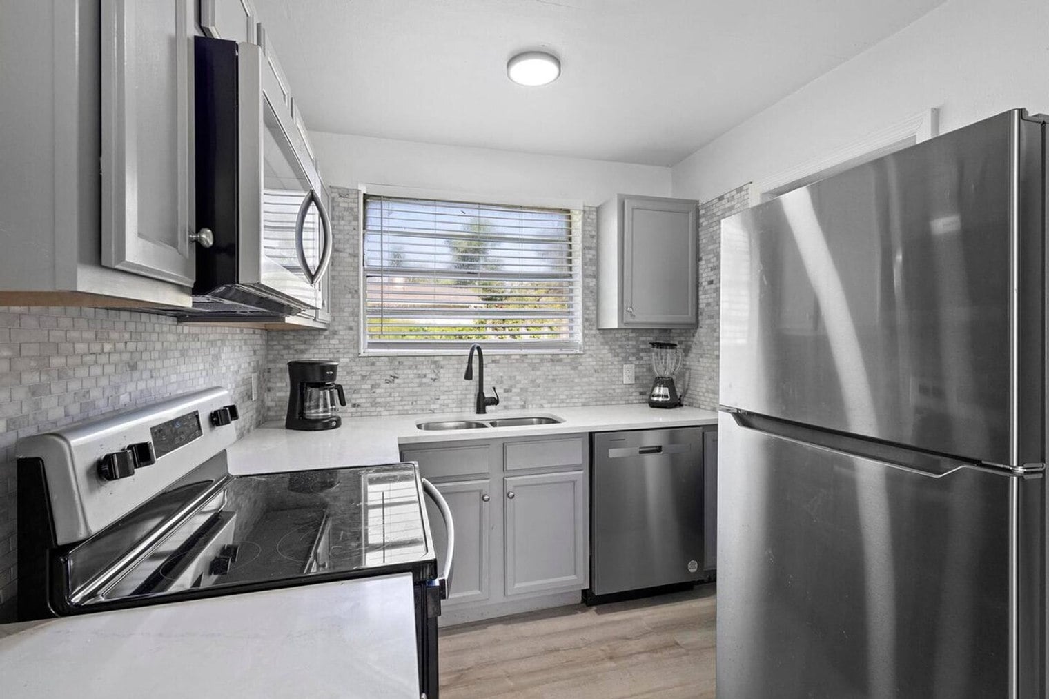 Building Photo - 3100 Page Ave