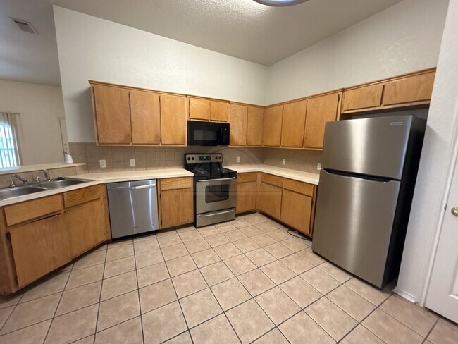 Building Photo - 306 Jeff Gordon Dr