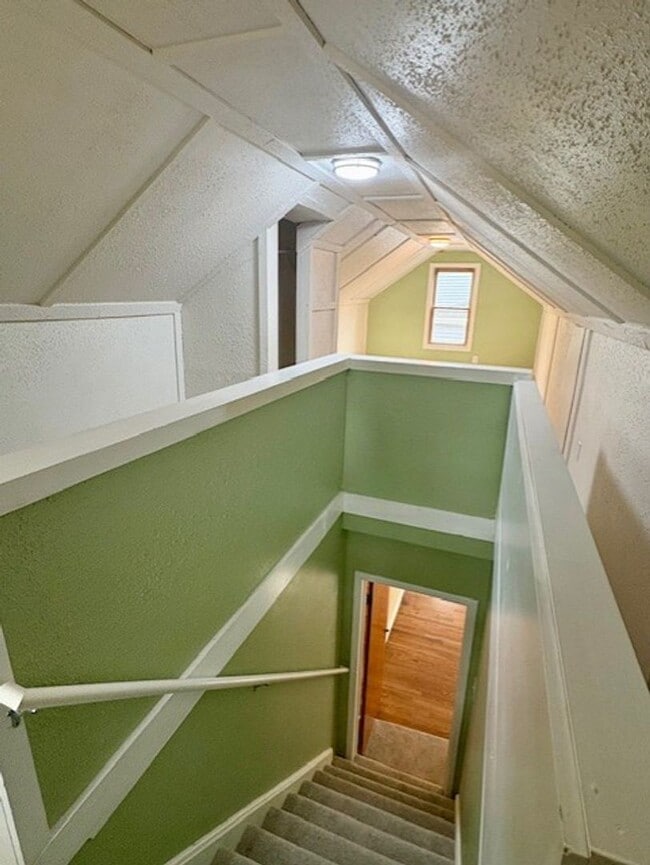 Building Photo - Charming 4-Bedroom Home in the Heart of Wi...