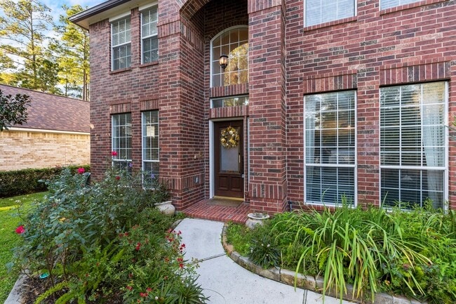 Building Photo - 51 Silver Bayou Ct