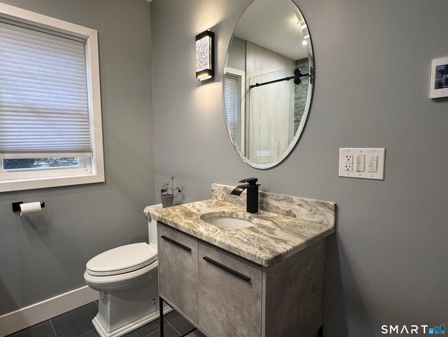 Building Photo - 49 Old Town Dr