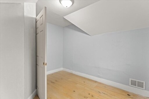 Building Photo - 58 Calmar St