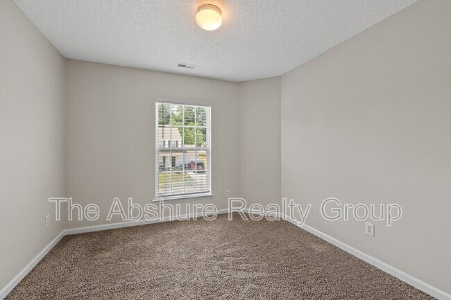 Building Photo - 5216 Carriage Pine Dr
