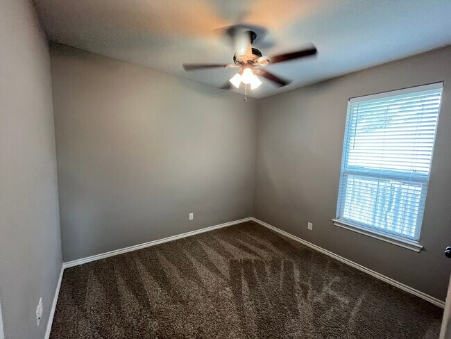 Bedroom 2 - 2615 Pine Crest Dr