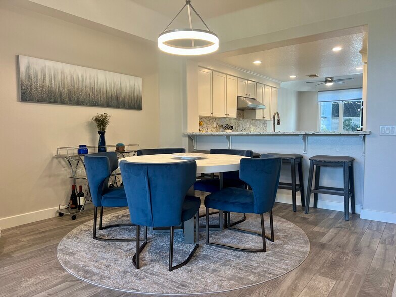 Building Photo - 34300 Lantern Bay Dr