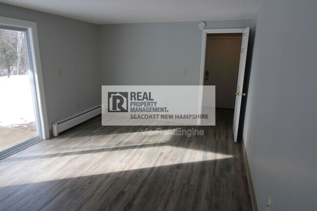 Building Photo - 28 Ivy Ln