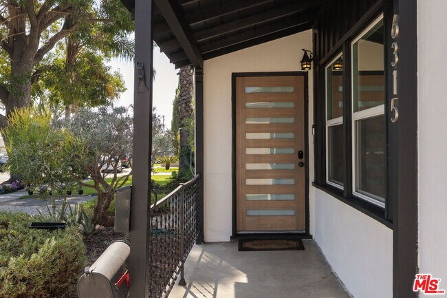 Building Photo - 6315 Craner Ave