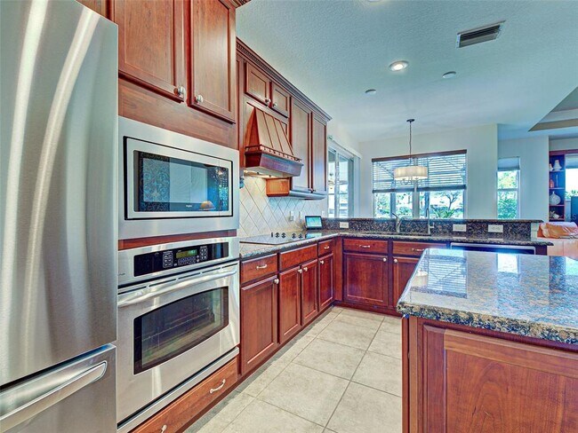 Building Photo - 12082 Granite Woods Loop