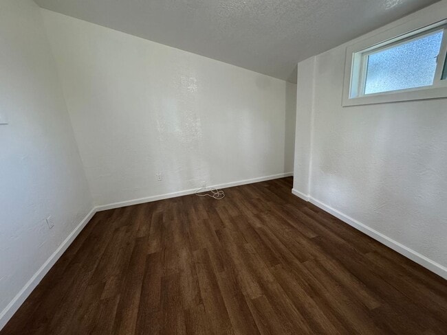 Building Photo - *Move in Bonus- First Month Free* Two Bed ...
