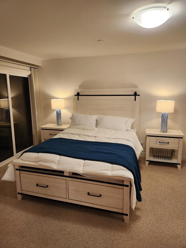 East Bedroom With Ocean View - 4465 Ocean Blvd