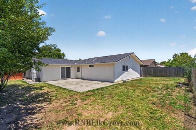 Building Photo - 6844 Sandrock Way