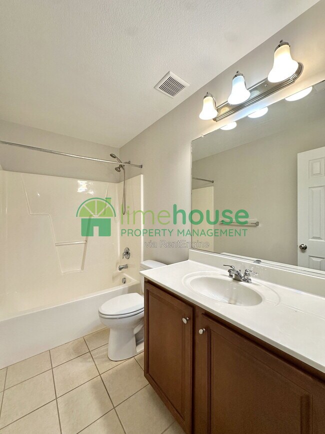 Building Photo - 1503 Vinsa Ct