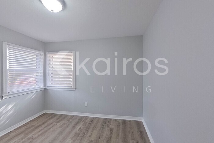 Building Photo - 4202 Andrews Ave