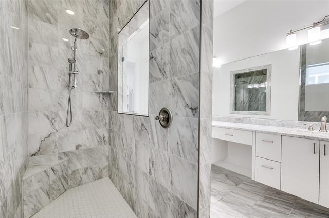 Building Photo - 8590 Kentland Dr