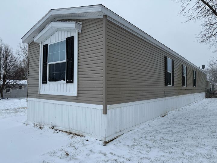 Building Photo - 71631 Heather Ct