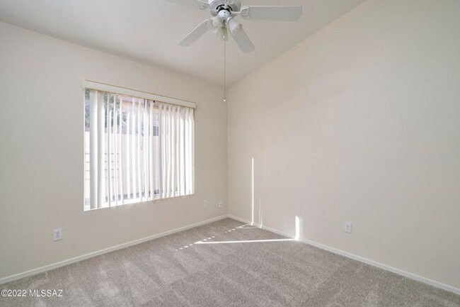 Building Photo - Sharp 3 Bedroom Northwest Home with Pool in Popular Cañada Hills