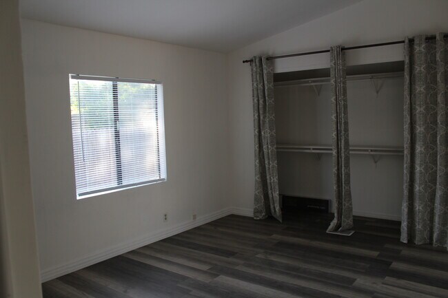 Building Photo - 31769 Vía Cordova