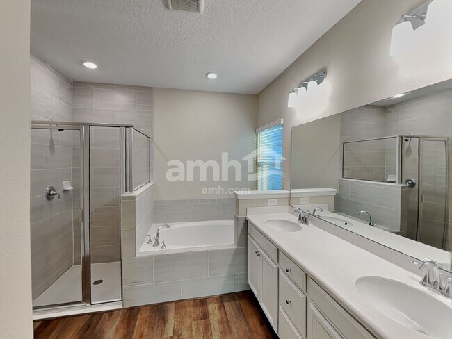 Building Photo - 123 Edge Pk Trl