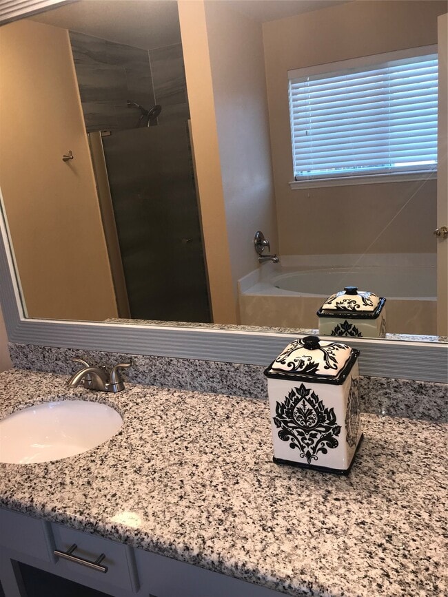 Building Photo - 2844 Morningmist Ln