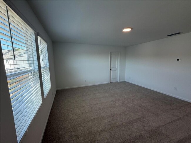 Building Photo - 6715 Armonia Dr