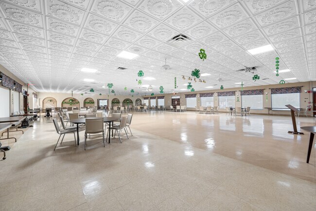 Building Photo - 10033 64th Ave N