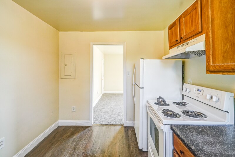 Building Photo - 2104 Phaup St