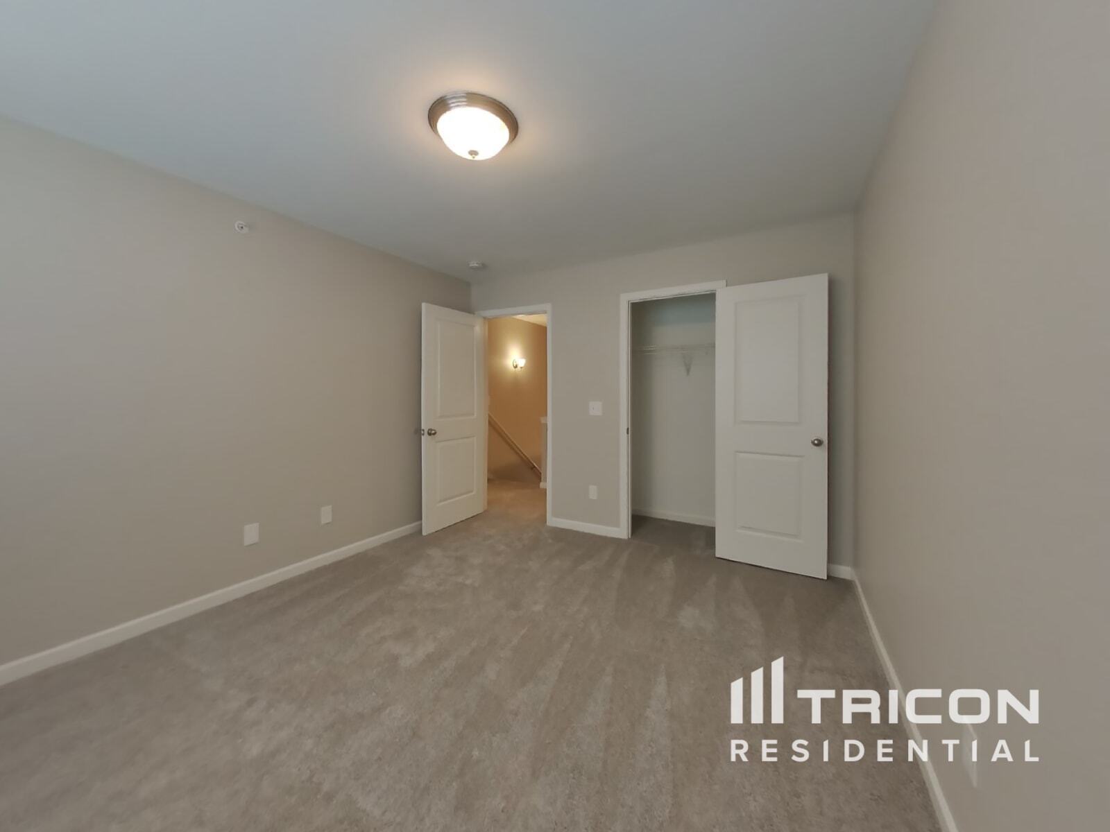 Building Photo - 121 Hickory Sta Ln