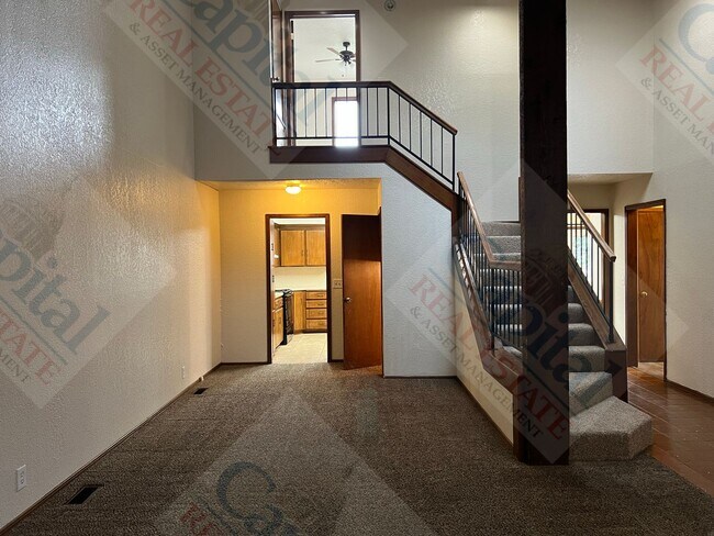 Building Photo - 6717 W Britton Rd
