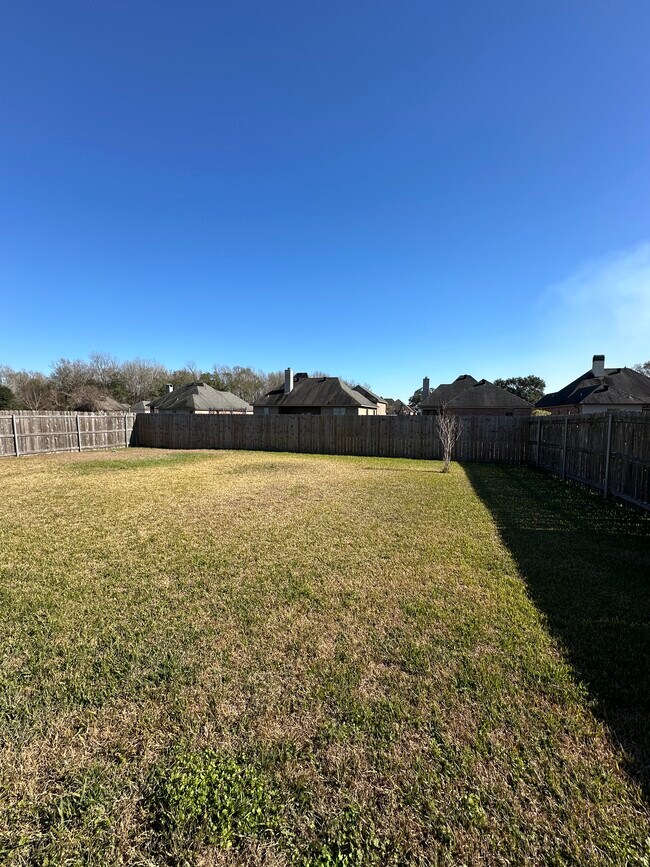 Building Photo - 304 Bald Eagle Dr