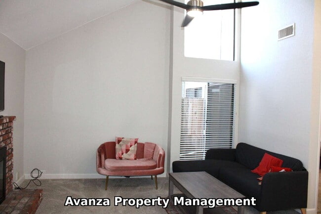 Building Photo - 2 Bed/2 Bath - Home for Rent  Rent: $1,850/month Deposit: $2,775