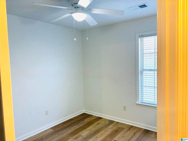 Building Photo - 7714 Thompsons Way