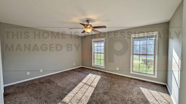 Building Photo - 2656 Arthurs Ct