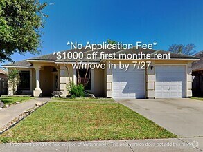 Building Photo - *No Application Fee* *$1000 off first mont...