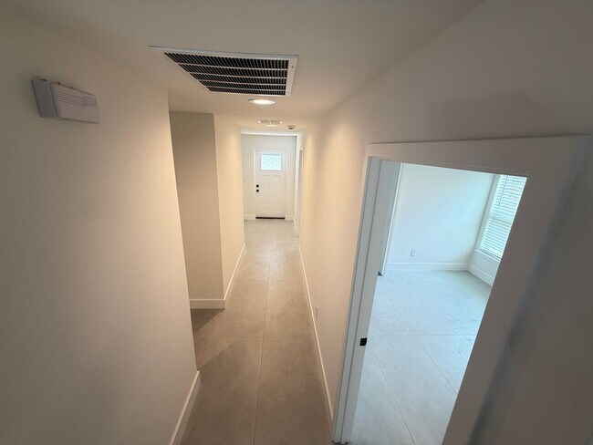 Building Photo - Brand-New 4BR Palm Bay Retreat Designed for Modern Living! NEW BUILD HOME!